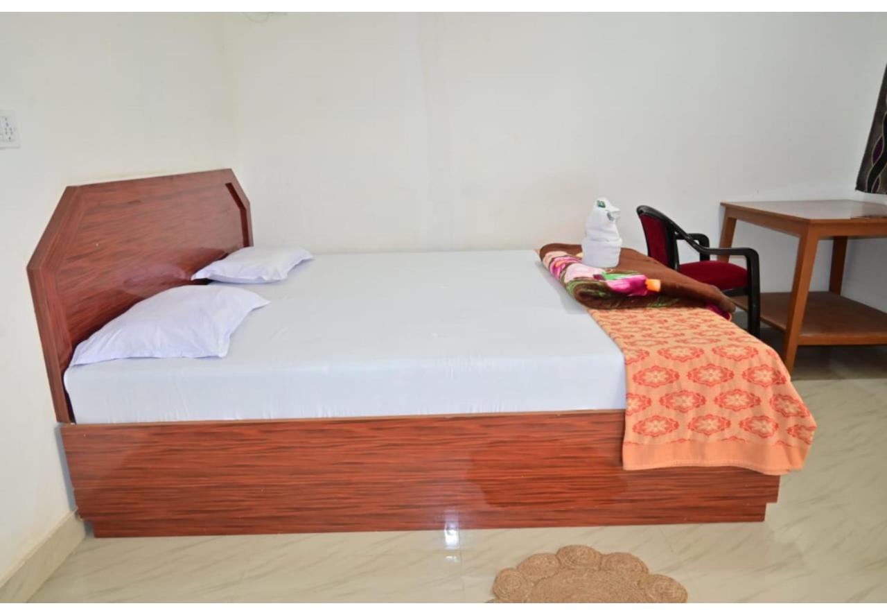 Moon Shine Garden Resort Lakshmanpur Zewnętrze zdjęcie
